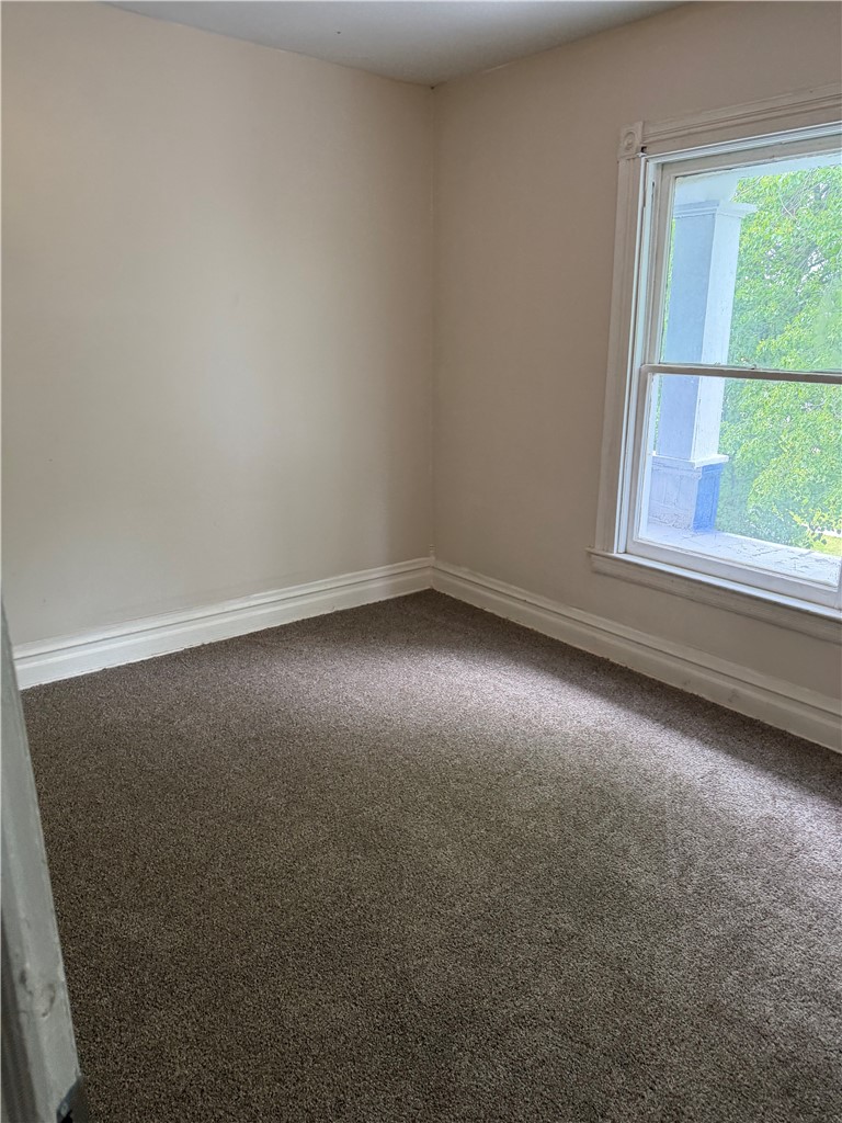 79 California Street Buffalo, NY 14213 - Photo 11 of 17