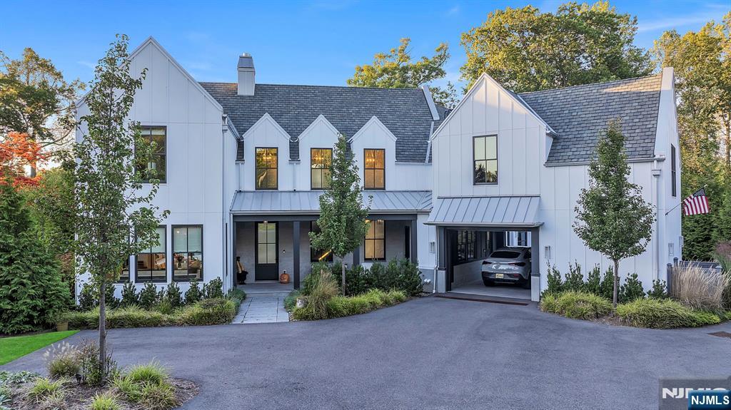 15 Stonegate Road Old Tappan, NJ 07675 - Photo 1 of 30