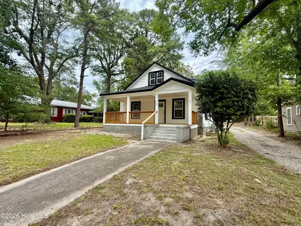 $239,900 | 102 East Main Street, Ellerbe, NC 28338
