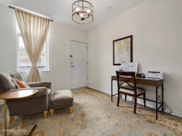 $6,250 | 24 North May Street, Unit 333, Chicago, IL 60607