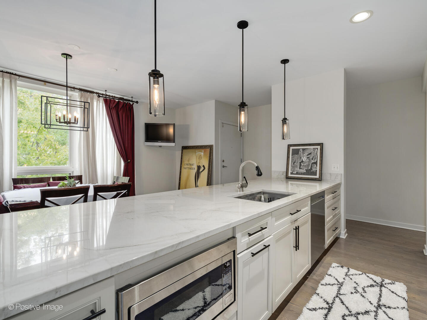 24 North May Street, Unit 333 Chicago, IL 60607 - Photo 8 of 21