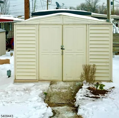 a view of a entryway of the house