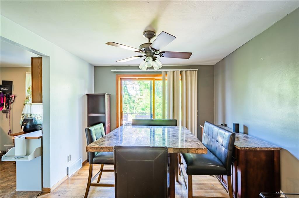 239 Hazel Road Pittsburgh, PA 15235 - Photo 4 of 23 Gallery Image 4