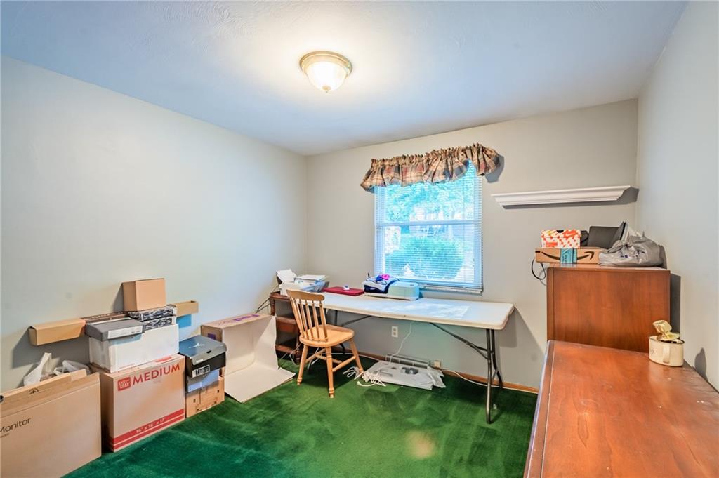 239 Hazel Road Pittsburgh, PA 15235 - Photo 9 of 23 Gallery Image 9
