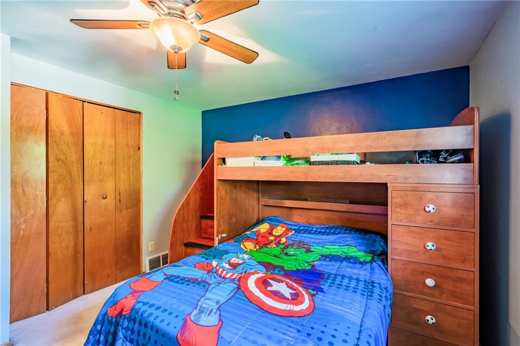 239 Hazel Road Pittsburgh, PA 15235 - Photo 10 of 23 Gallery Image 10