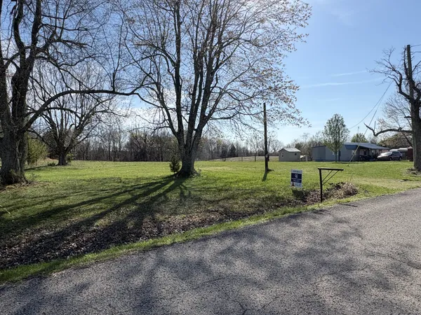 $30,000 | 1332 Highway 831, Greenville, KY 42345