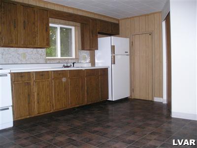 7235 Decatur Street New Tripoli, PA 18066 - Photo 4 of 19 Gallery Image 4