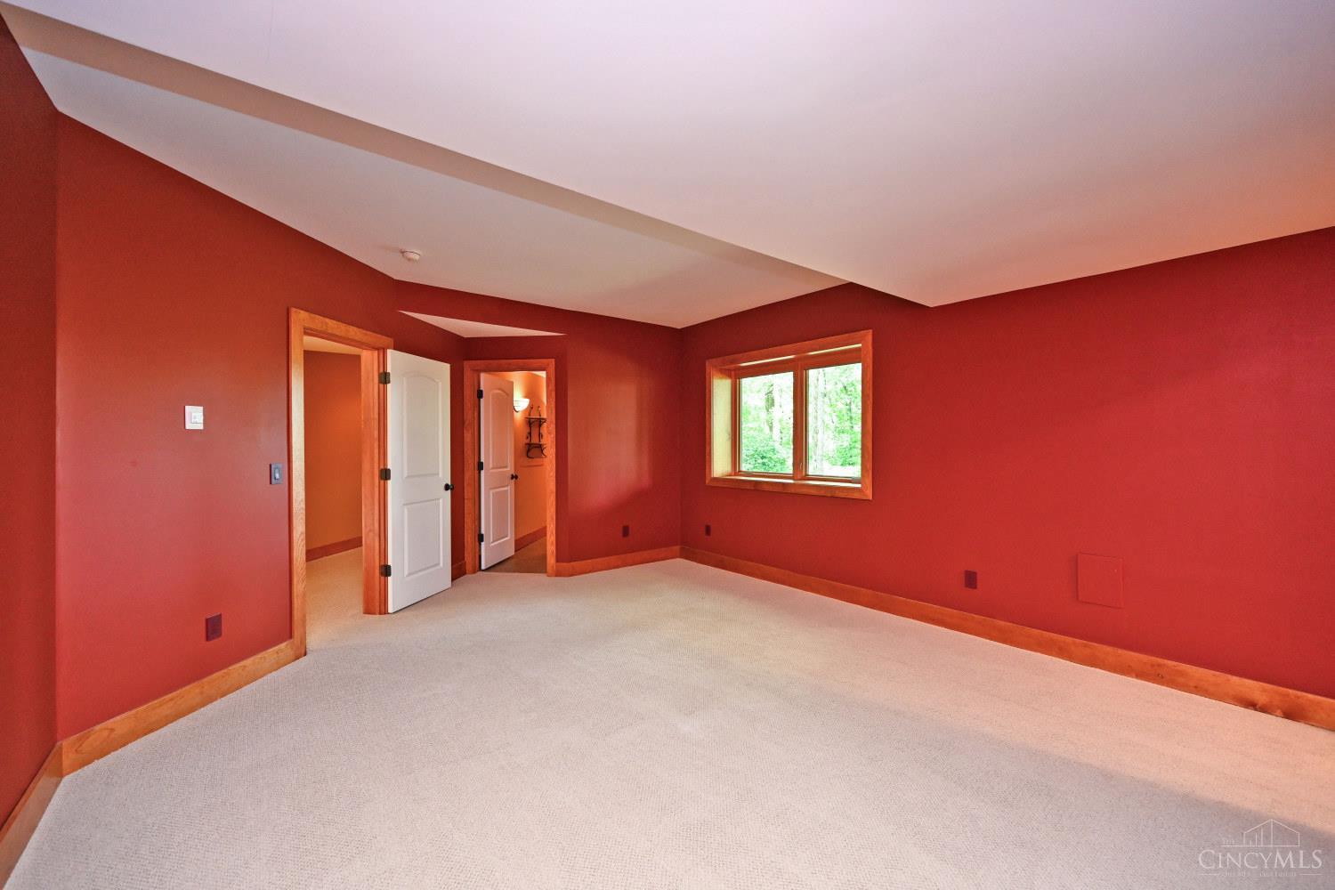 41 Locust Hill Road Cincinnati, OH 45245 - Photo 62 of 84 Gallery Image 62