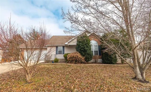 $369,000 | 821 Cambridge Drive, Rolla, MO 65401