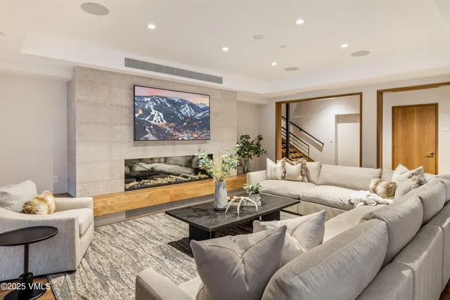 $25,700,000 | 49 Elk Track Court, Beaver Creek, CO 81620