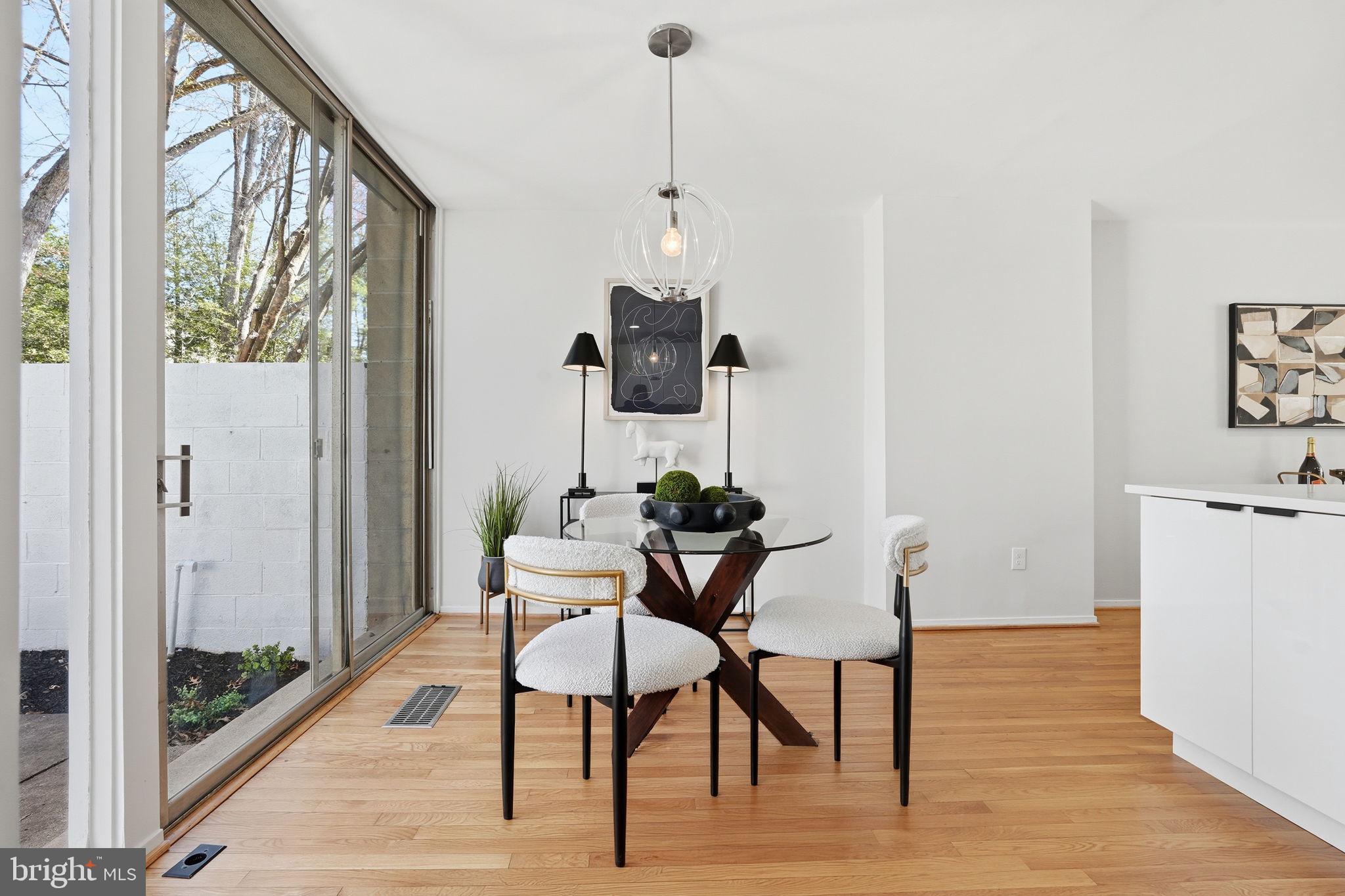 11526 Maple Ridge Road Reston, VA 20190 - Photo 23 of 52 Dine with views of trees and natural light