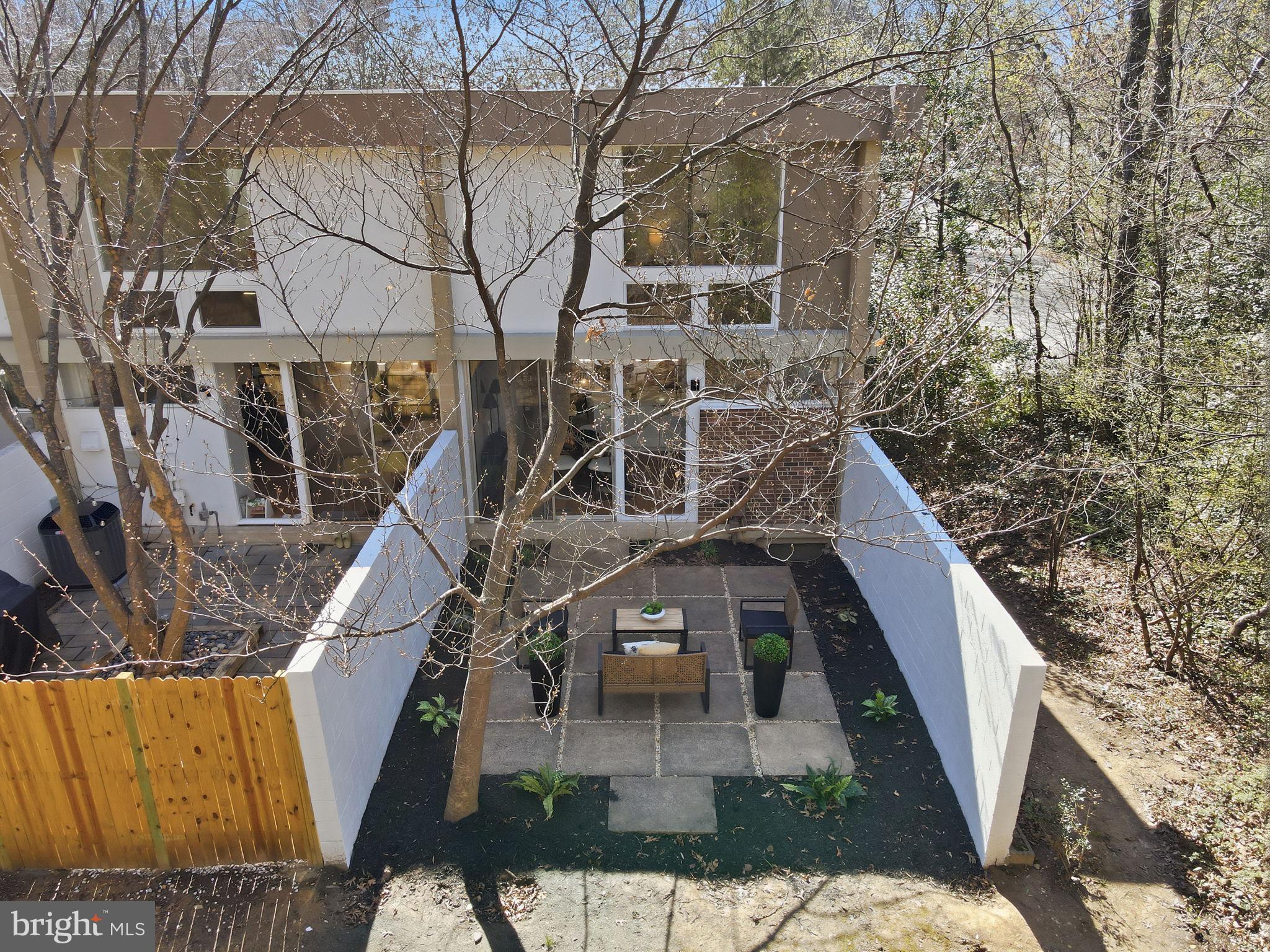 11526 Maple Ridge Road Reston, VA 20190 - Photo 49 of 54 Quite outdoor setting to unwind