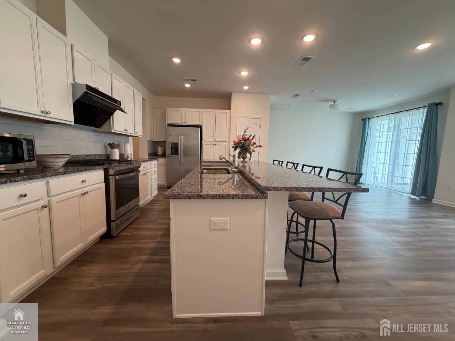 718 Station Road Dunellen, NJ 08812 - Photo 10 of 31 Gallery Image 10
