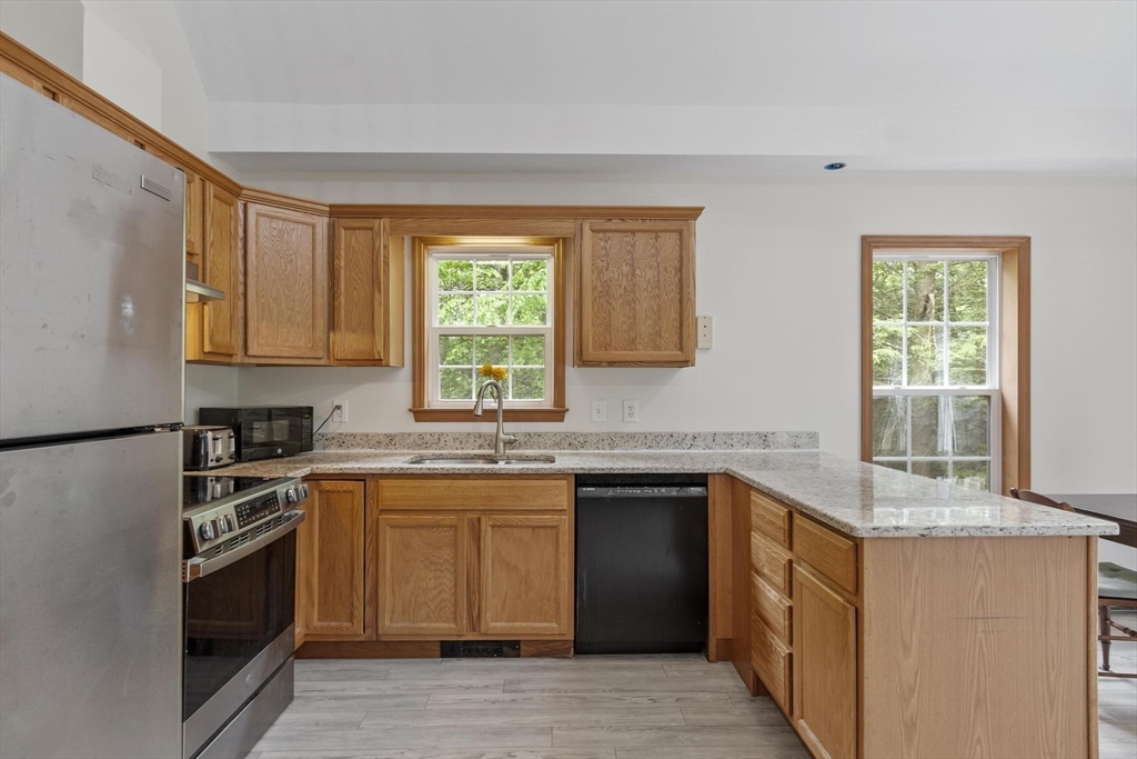 22 Sunset Road Westminster, MA 01473 - Photo 16 of 36