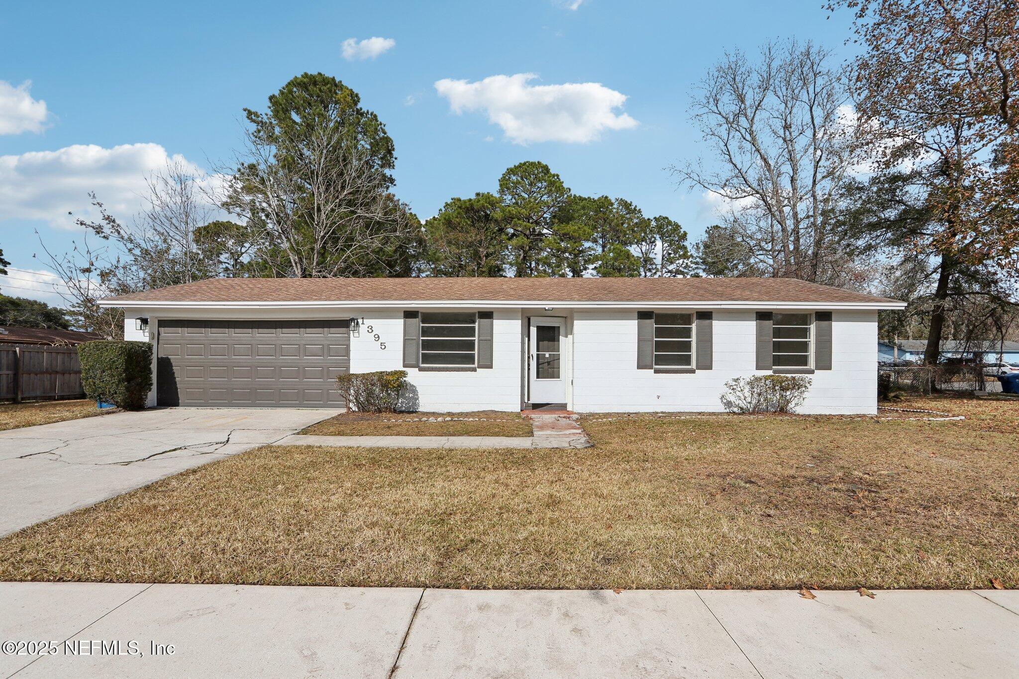 1-web-or-mls-Eagle Cove Rd-001