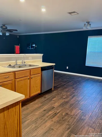 $2,000 | 232 Weeping Willow, Cibolo, TX 78108