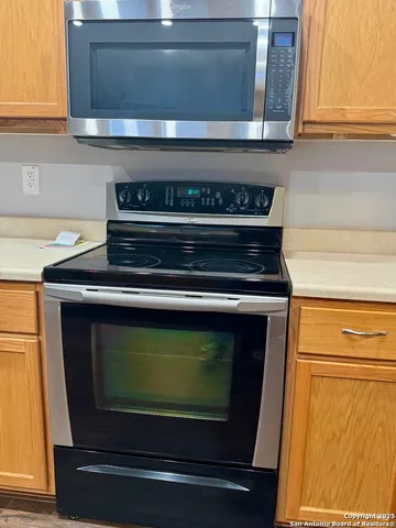 $2,000 | 232 Weeping Willow, Cibolo, TX 78108