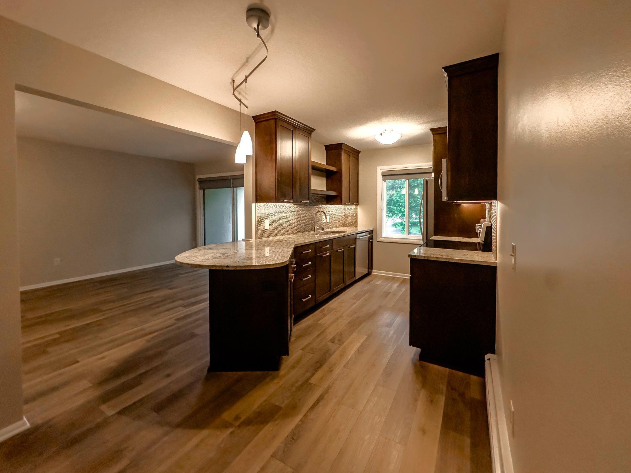 2011 Viking Drive Northwest, Unit 32 Rochester, MN 55901 - Photo 2 of 20