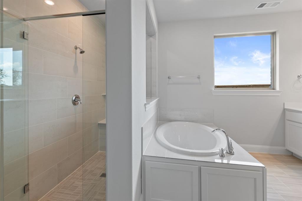 2113 Birch Street Mansfield, TX 76063 - Photo 25 of 38 DAL_South Pointe_Lockhart II_ 2113 Birch Street (25)