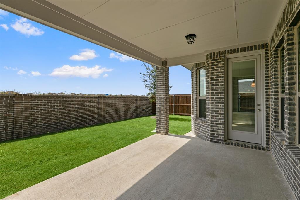 2113 Birch Street Mansfield, TX 76063 - Photo 34 of 38 DAL_South Pointe_Lockhart II_ 2113 Birch Street (34)