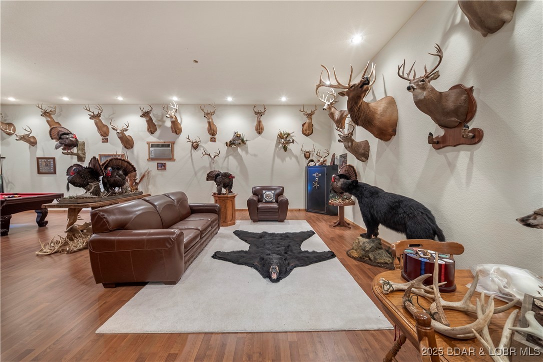 14613 Old Marvin Road Versailles, MO 65084 - Photo 14 of 73 Trophy Room