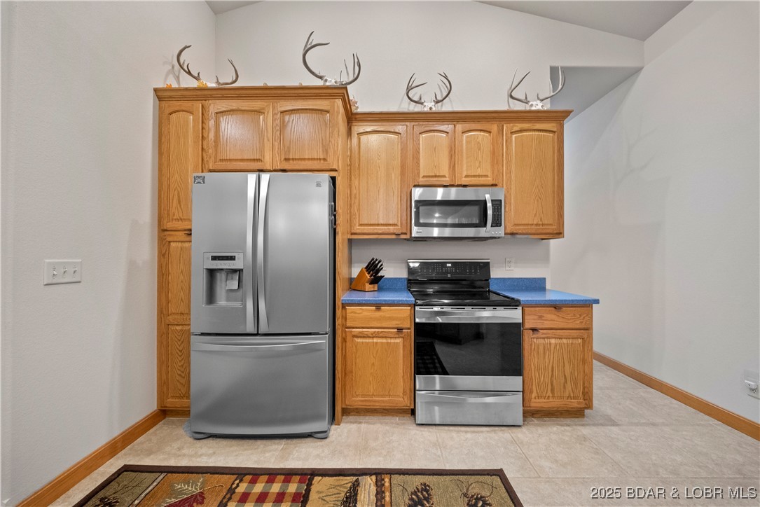 14613 Old Marvin Road Versailles, MO 65084 - Photo 33 of 73 Main House Kitchen