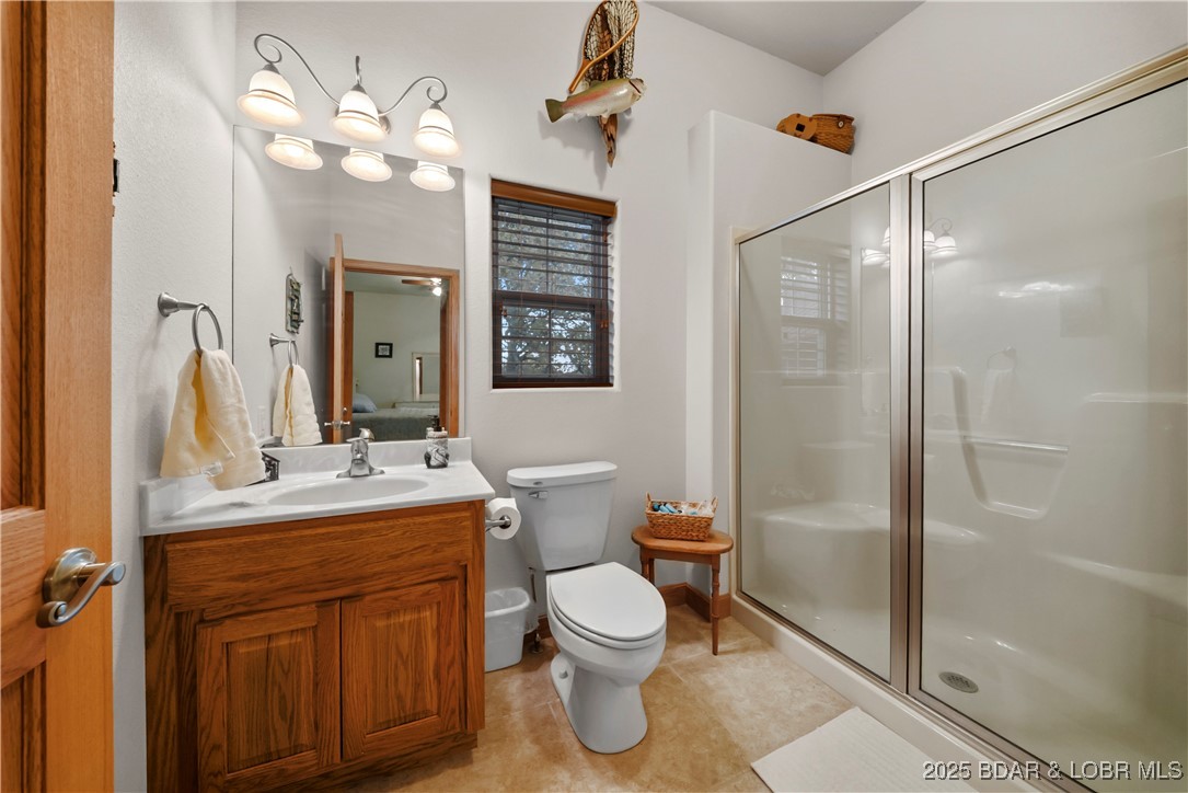 14613 Old Marvin Road Versailles, MO 65084 - Photo 43 of 73 Full Bath