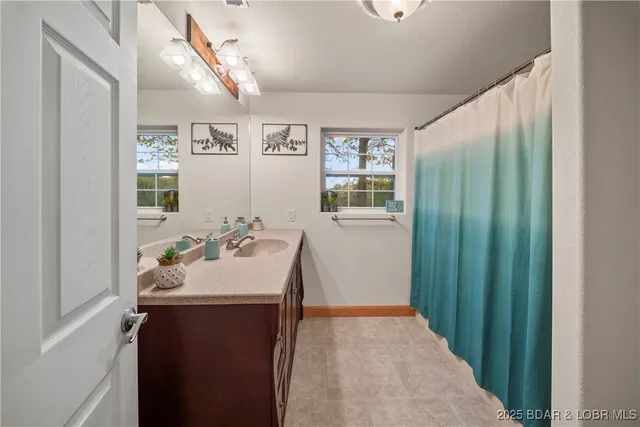 $1,480,000 | 14613 Old Marvin Road, Versailles, MO 65084