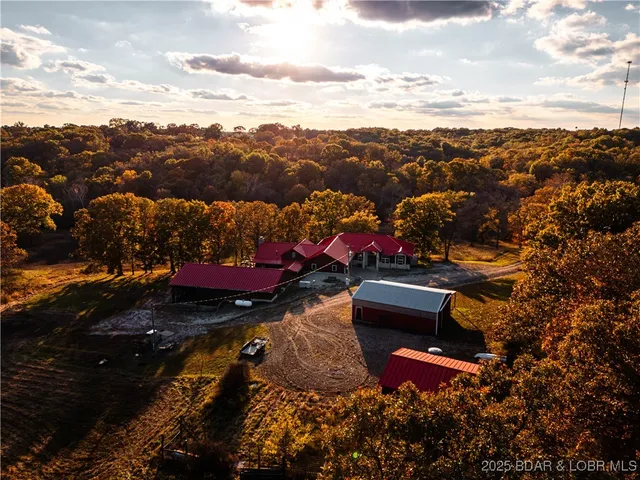 $1,480,000 | 14613 Old Marvin Road, Versailles, MO 65084