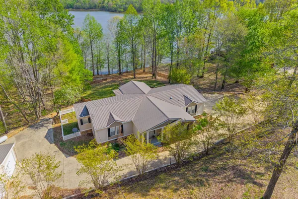 $429,900 | 143 Saline Trail, Dover, TN 37058