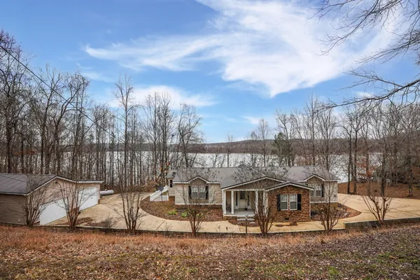 $429,900 | 143 Saline Trail, Dover, TN 37058