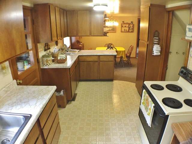 3430 Ohlson Lane Rhinelander, WI 54501 - Photo 10 of 20 Gallery Image 10