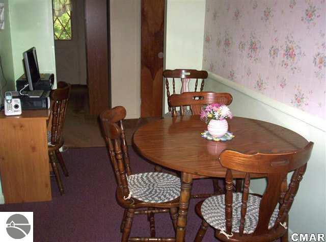 225 South Brown Road Stanton, MI 48888 - Photo 8 of 14 1769995-7.JPG