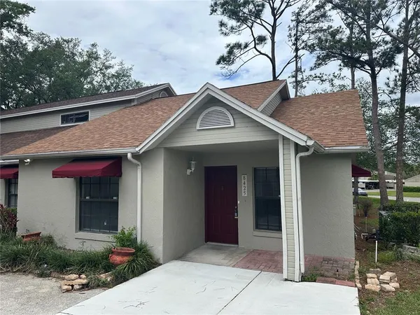 $1,625 | 8425 Laurelon Place, Temple Terrace, FL 33637