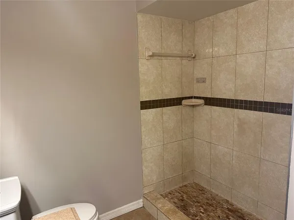 $1,625 | 8425 Laurelon Place, Temple Terrace, FL 33637