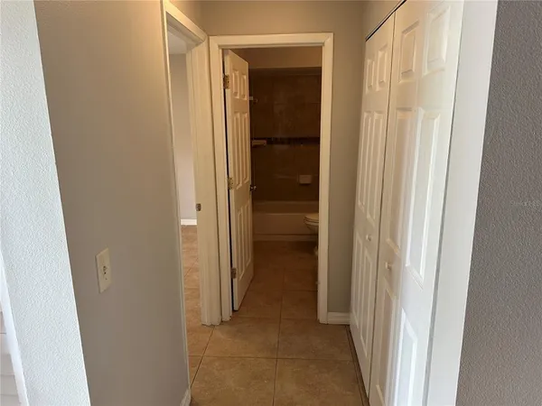 $1,625 | 8425 Laurelon Place, Temple Terrace, FL 33637