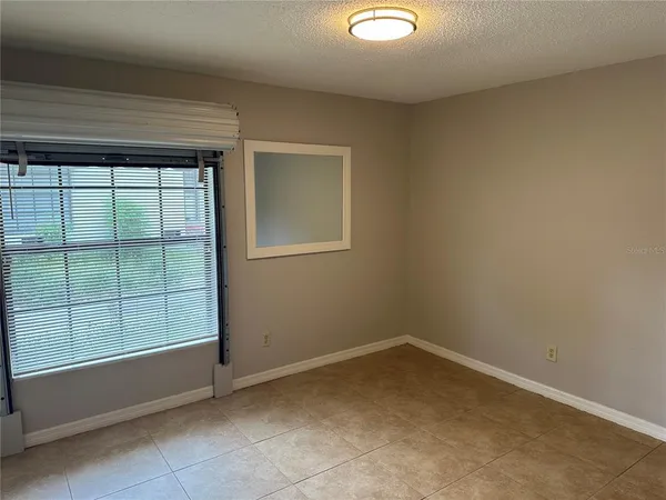 $1,625 | 8425 Laurelon Place, Temple Terrace, FL 33637