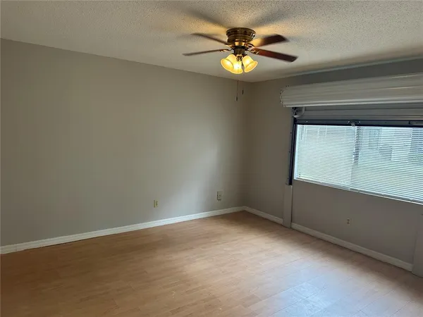 $1,625 | 8425 Laurelon Place, Temple Terrace, FL 33637