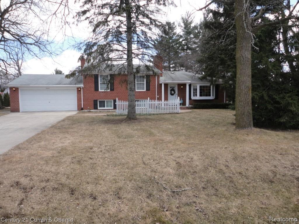3945 Cone Avenue Rochester Hills, MI 48309 - Photo 2 of 28