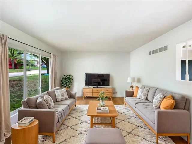 $188,000 | 8412 East 103rd Terrace, Kansas City, MO 64134