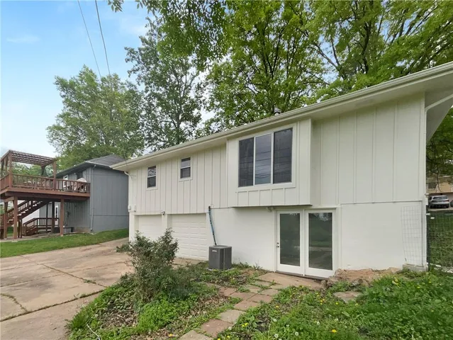 $188,000 | 8412 East 103rd Terrace, Kansas City, MO 64134