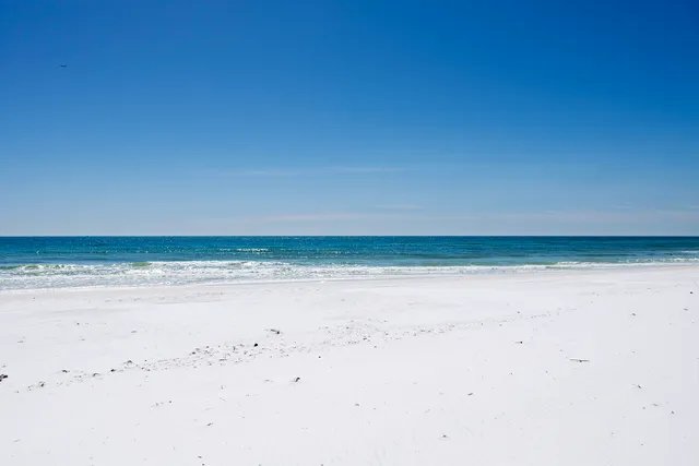 $1,099,000 | 725 Gulf Shore Drive, Unit 303A, Destin, FL 32541