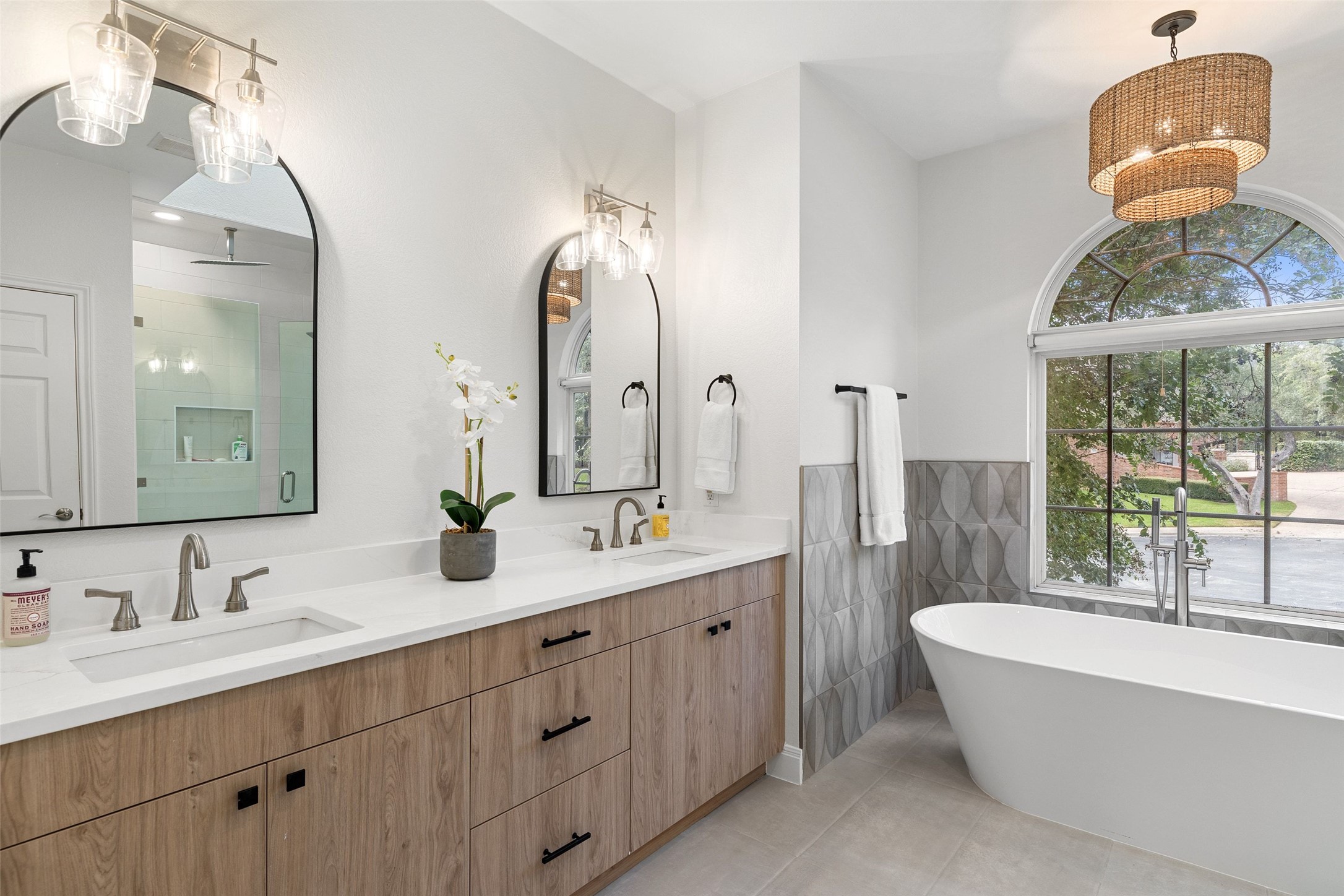 3209 Rustic River Cove Austin, TX 78746 - Photo 13 of 23 Gallery Image 13