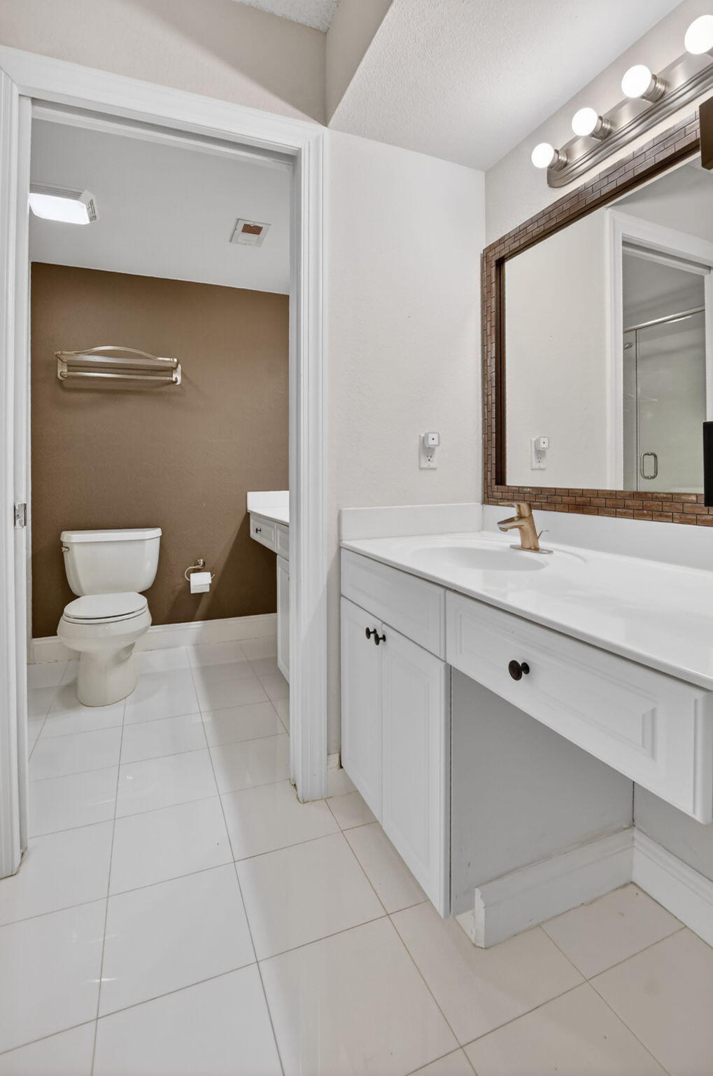 8099 Severn Drive, Unit D Boca Raton, FL 33433 - Photo 30 of 52 30-web-or-mls-DSC_5802