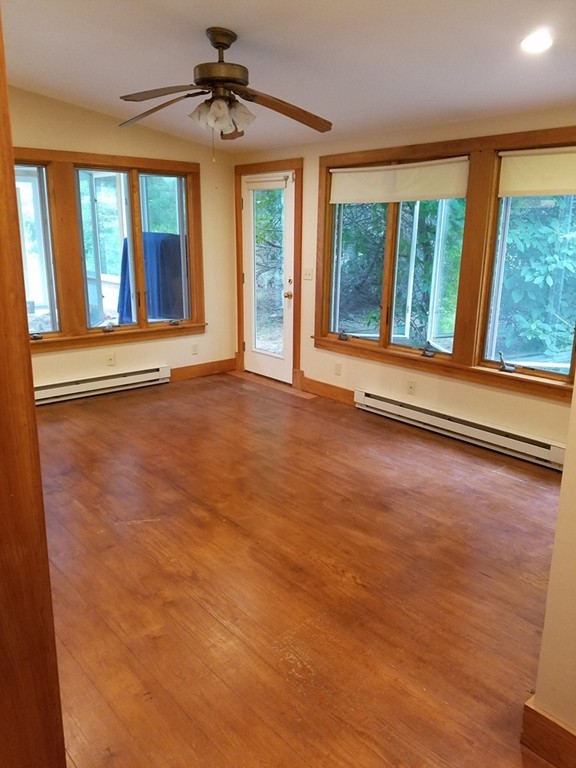706 Holyoke Road Westfield, MA 01085 - Photo 3 of 23 Gallery Image 3