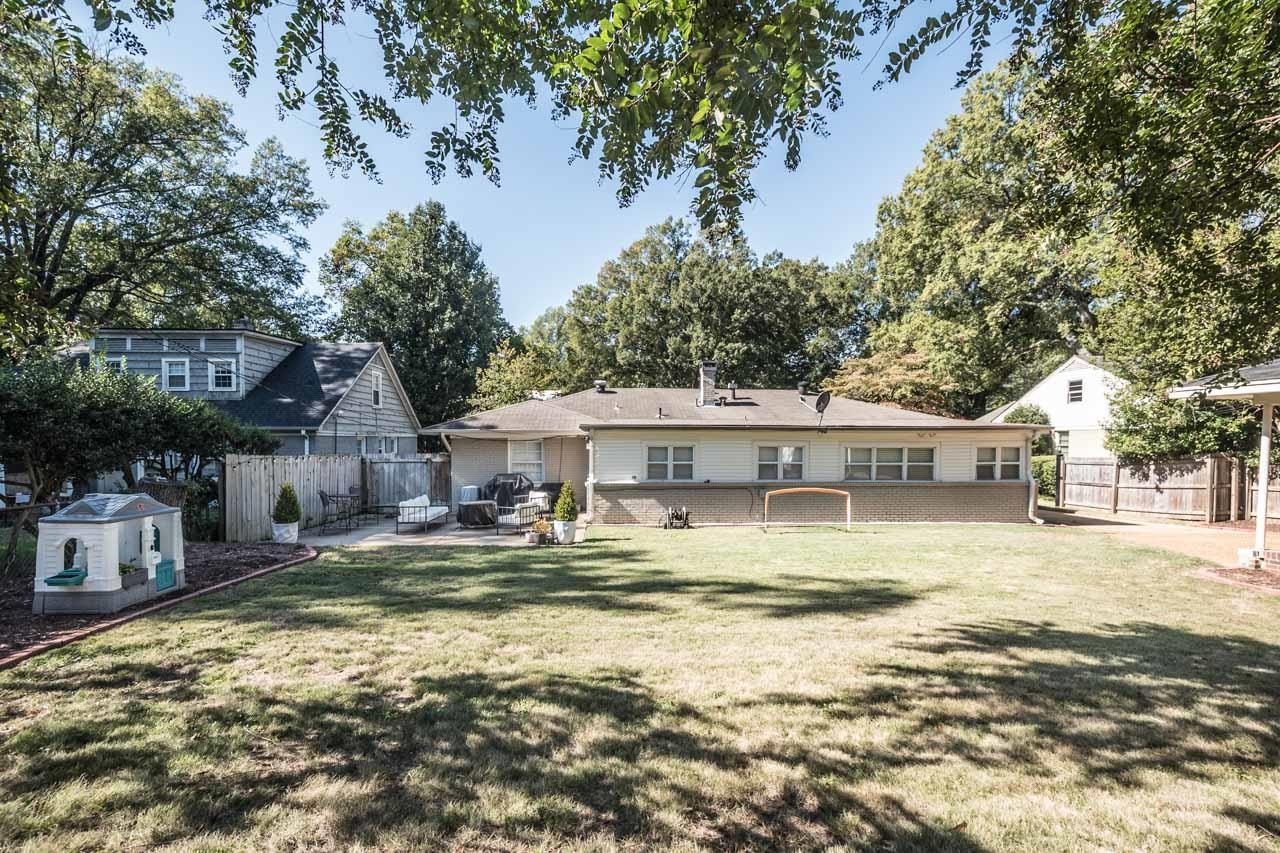 154 North Rose Road Memphis, TN 38117 - Photo 23 of 23 a house view with a outdoor space