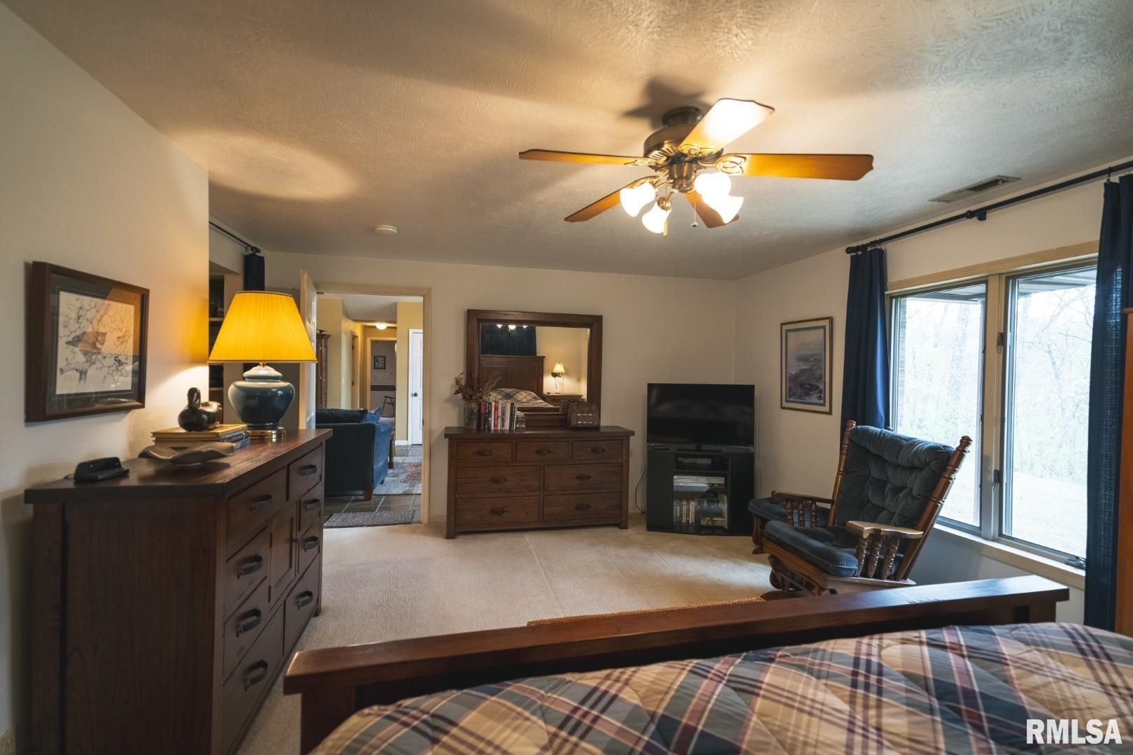 17157 Liberty Road Grafton, IL 62037 - Photo 10 of 50 Gallery Image 10
