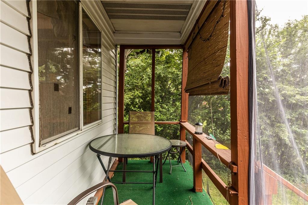 351 Goldsmith Road Pittsburgh, PA 15237 - Photo 22 of 25 a view of a outdoor seating area