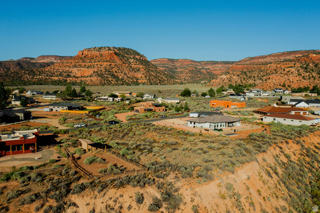 50 Dry Gulch Road, Unit 50 Kanab, UT 84741 - Photo 5 of 20 Expansive desert landscape with scattered residential properties
