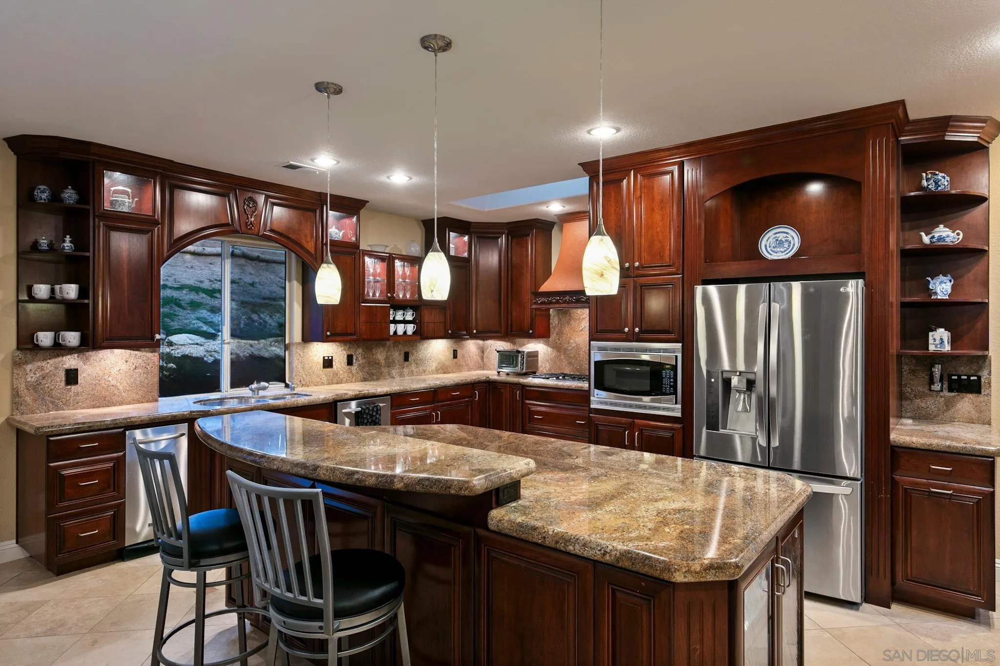 2389 Victoria Circle Alpine, CA 91901 - Photo 8 of 50